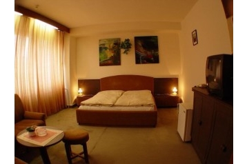 Slovakia Hotel Stará Lesná, Eksteriør